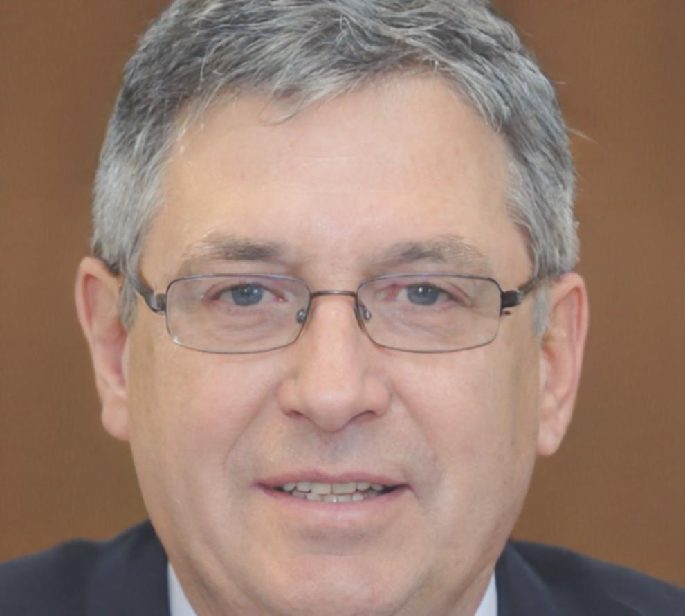 Jacinto Morales, Especialista en Estados Financieros